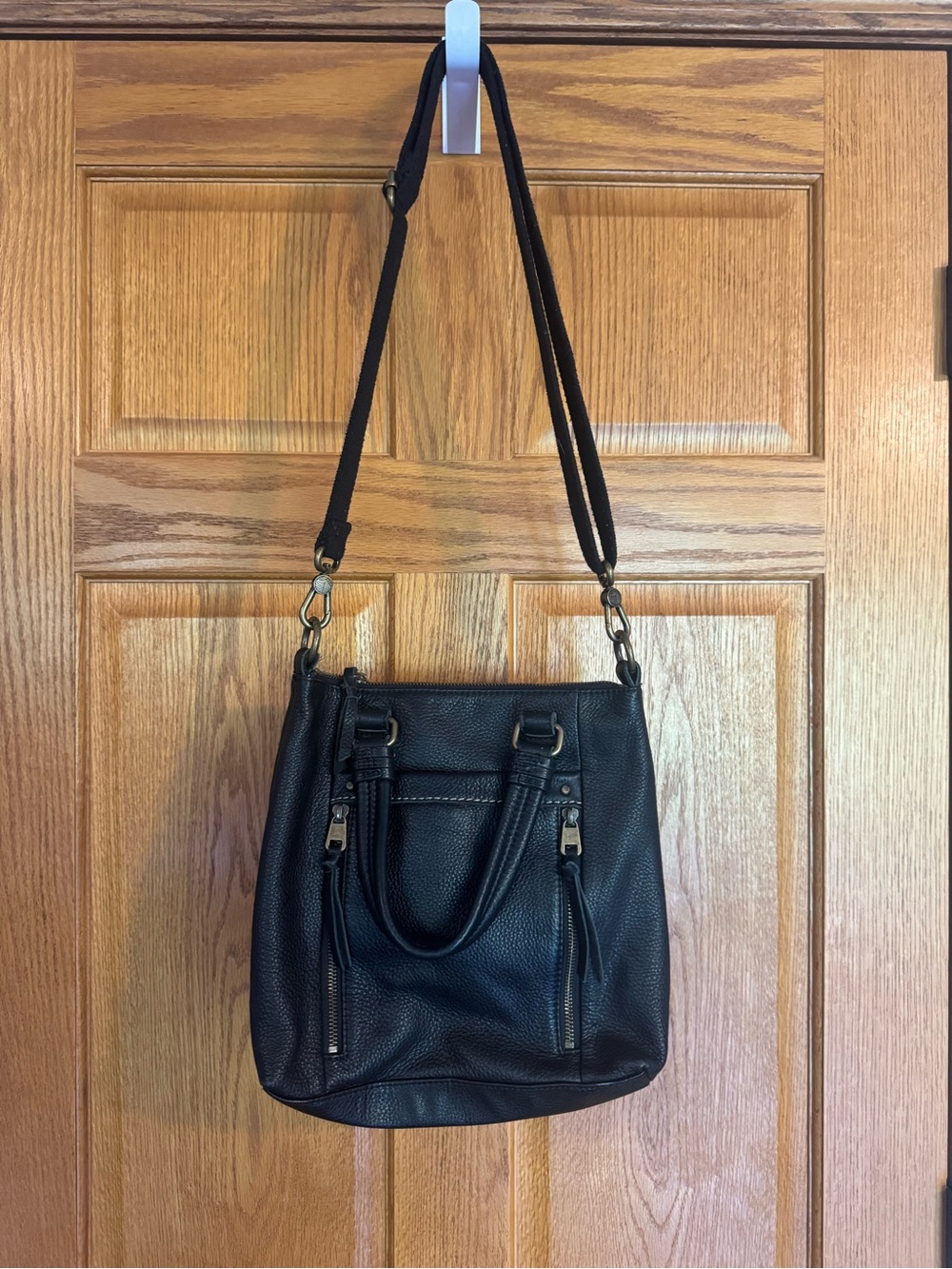 The Sak Sequoia Black Leather Satchel Crossbody Bag Pebbled